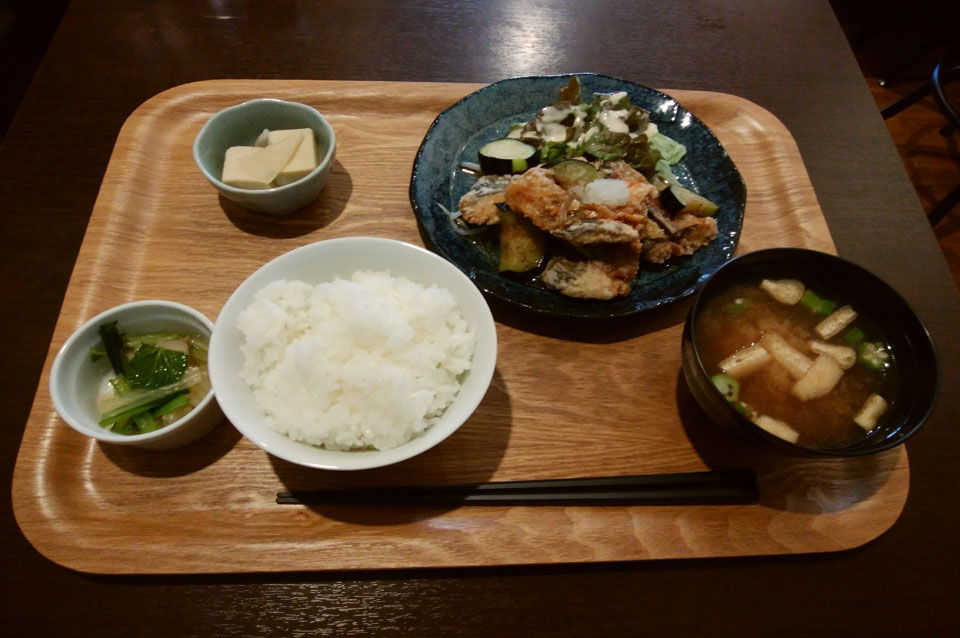 さば竜田あげと茄子の醤油定食